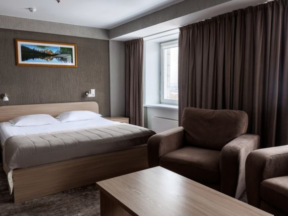 Фотография номера гостиницы Азимут Отель Кемерово