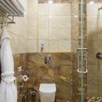 Люкс, Отель Sky Lux