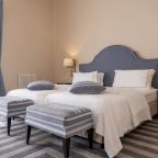 Крымский Бриз Hotel & Villas 5*