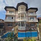 Сад, Гостевой дом Мандарин