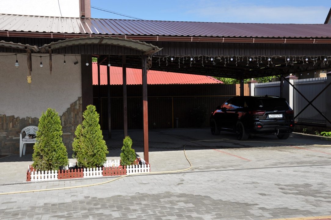 Автопарковка бесплатная .