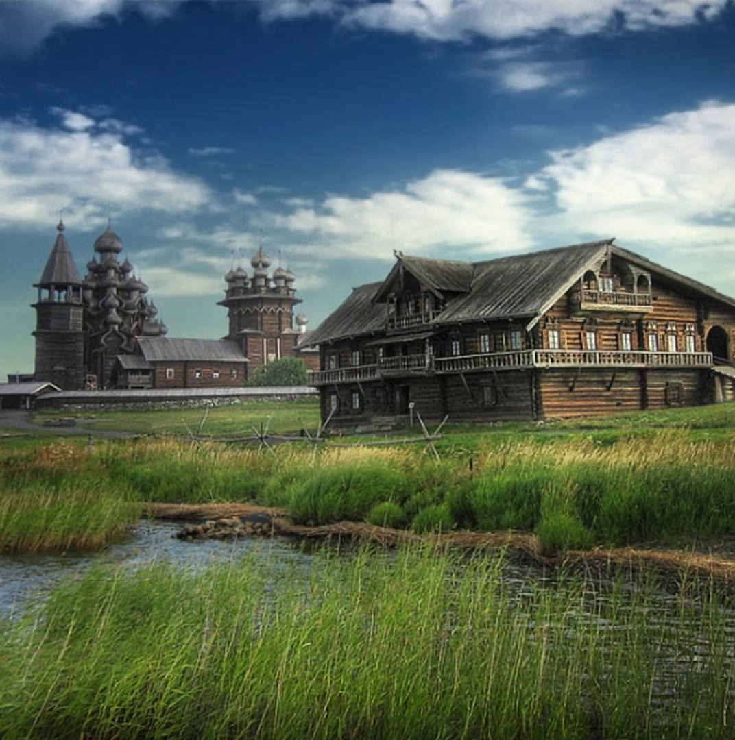 Russian place. Остров Кижи Карелия. Кижи Карелия деревянное зодчество. Кижи музей деревянного зодчества. Деревни острова Кижи.