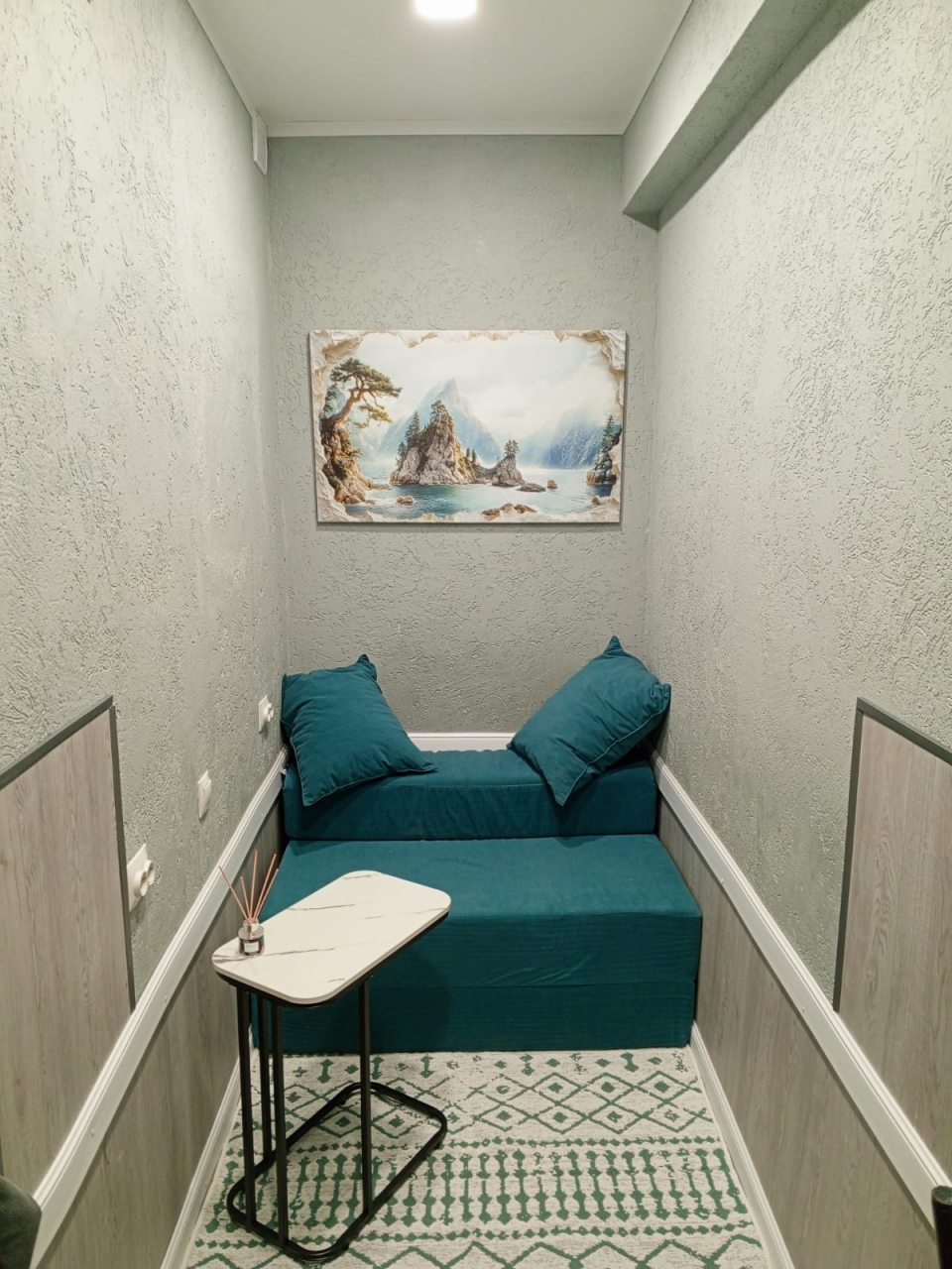 Двухместный (Капсульный с мини диван - кровать и душем), Отель Арт Галактика