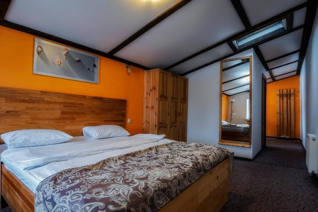 Двухместный (Большой двухместный номер с 1 кроватью или 2 отдельными кроватями) гостевого дома Эко-Апарт, Мытищи