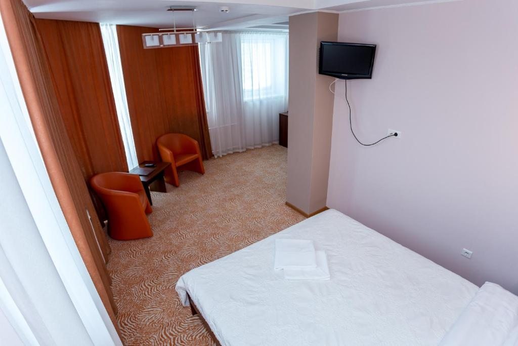 Двухместный (Двухместный номер с 1 кроватью и видом во внутренний двор) гостиницы Грюнхоф, Шерегеш