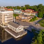Москва-река, Гостиница 40-й меридиан Арбат
