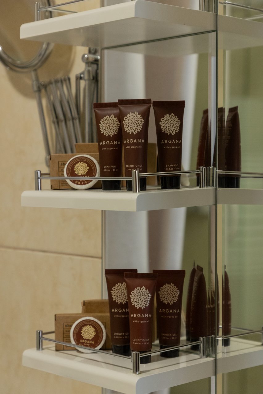 Люкс, Гостиница 40-й меридиан Яхт-клуб