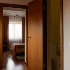 Вид из коридора