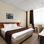 Улучшенный двухместный номер категории Suite с одной большой кроватью или двумя отдельными кроватями