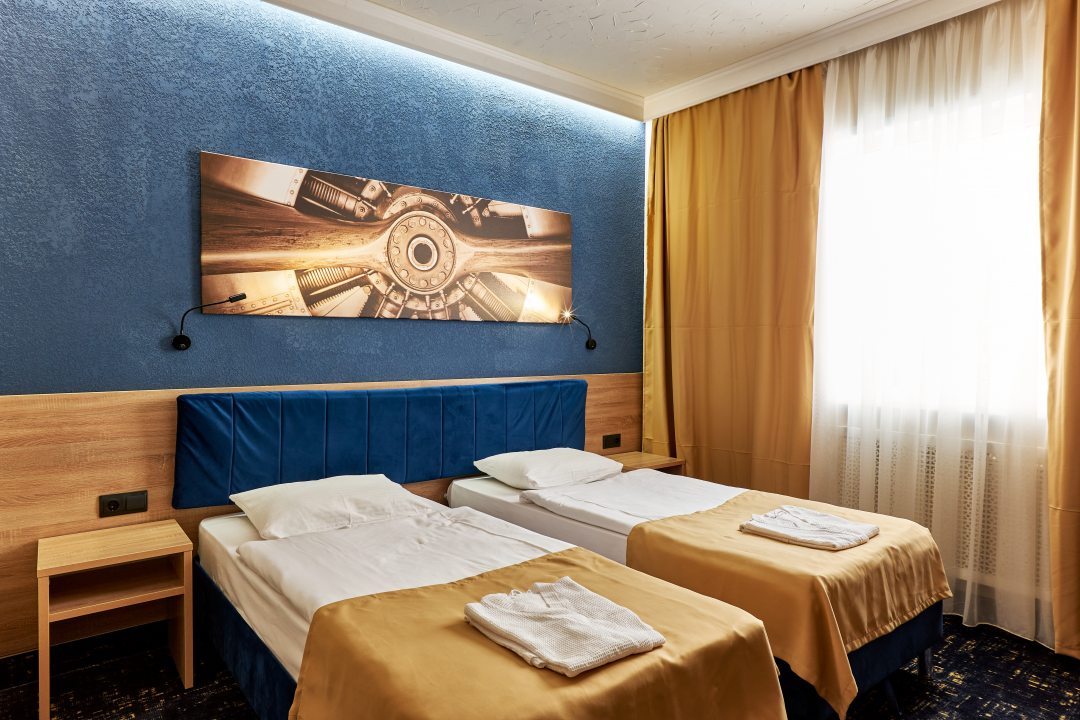 Двухместный (Улучшенный бизнес 1 двуспальная кровать) отеля Авиатор, Химки