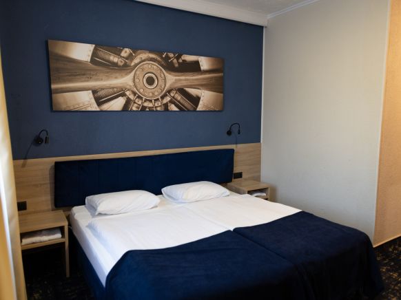 Фотография номера гостиницы Авиатор