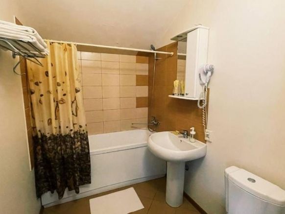 Отель Astra Inn