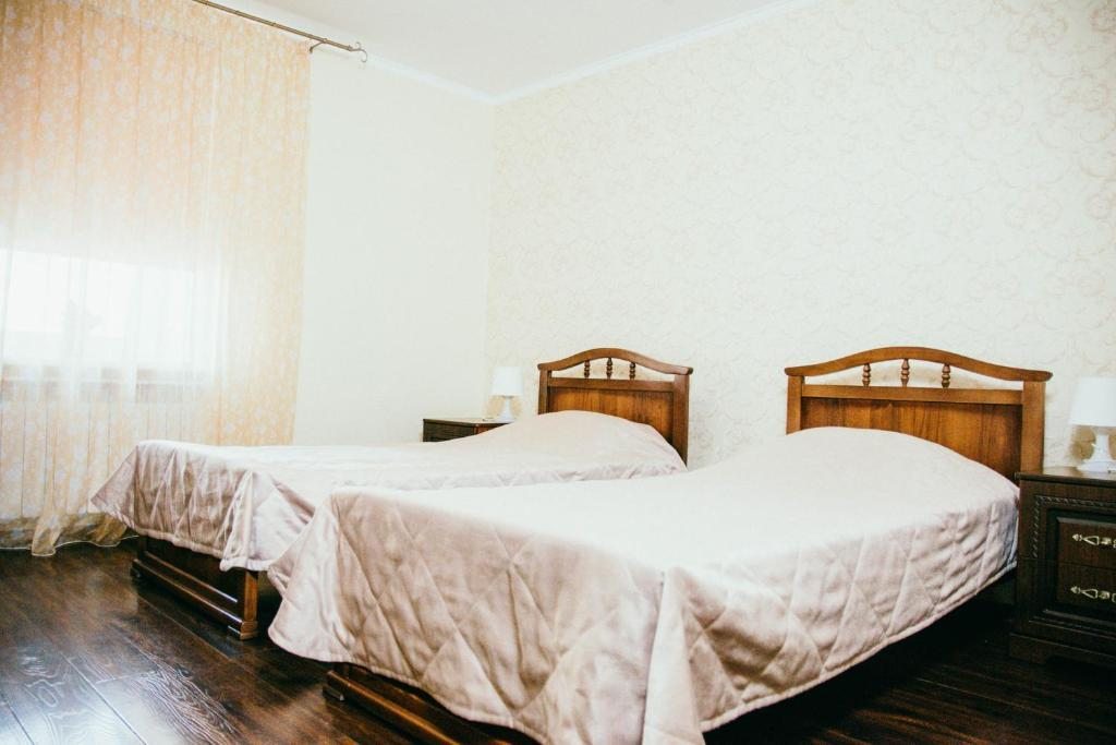 Двухместный (Бюджетный двухместный номер с 2 отдельными кроватями) отеля Рио, Астрахань
