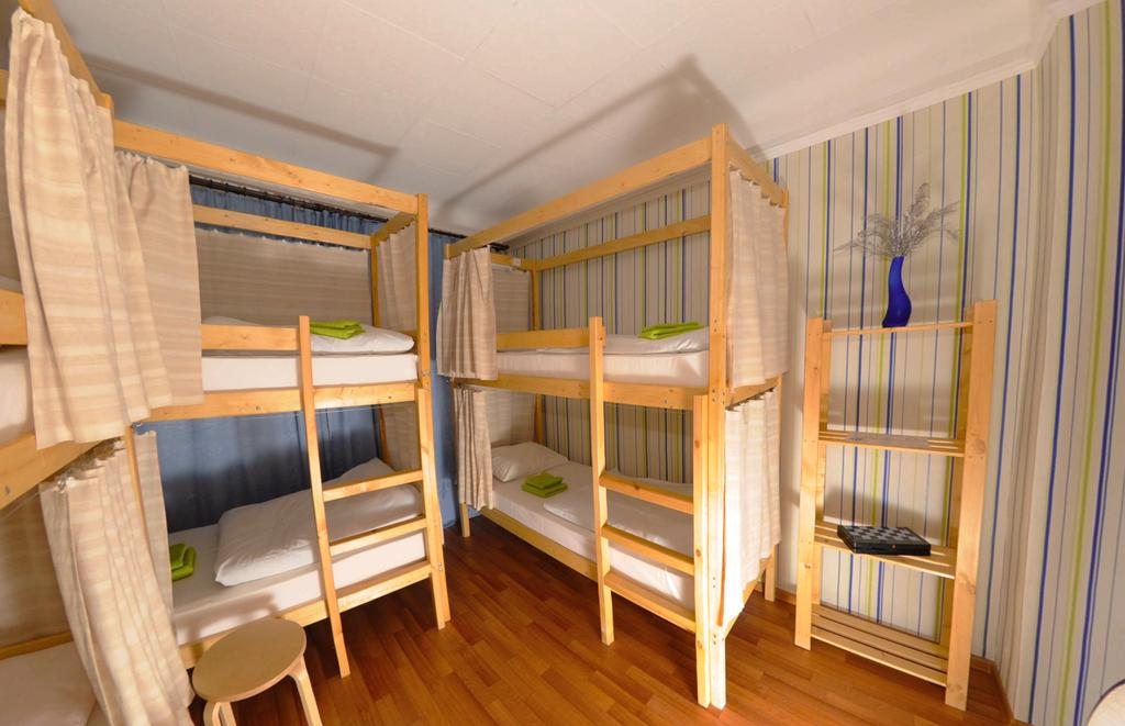 Номер (Спальное место на двухъярусной кровати в общем номере для мужчин) хостела GreenHostel, Челябинск