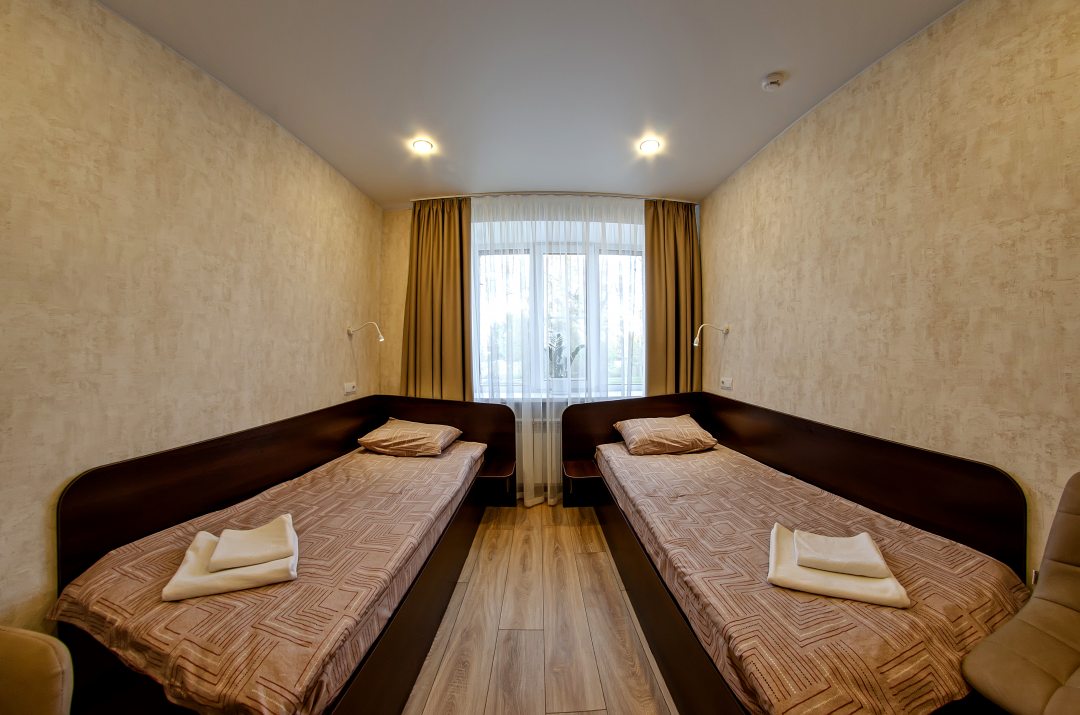 Двухместный (Стандартный двухместный с раздельными кроватями) мини-отеля Вояж, Вологда