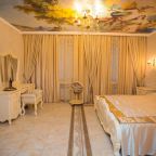 Кто из Вас хотел бы почувствовать себя королём Франции?