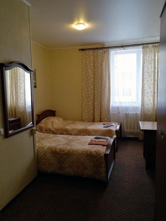 Двухместный (Классический двухместный номер с 2 отдельными кроватями) отеля В Центре +, Уфа