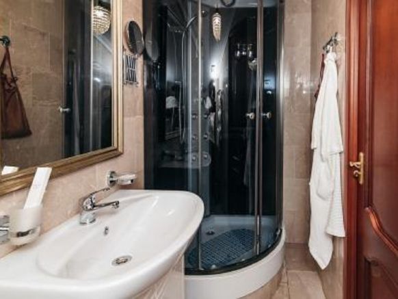 Фотография номера гостиницы Англитеръ