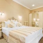 Спальня для отдыха с детьми. Кровать и ортопедический матрас