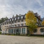 Парковка, Спа-отель Энергетик на берегу реки
