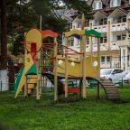 Детская  площадка, Спа-отель Энергетик на берегу реки