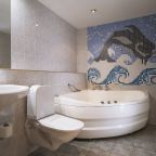 Люкс, Гостиница Дружба