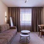 Люкс (Новый), Гостиница Дружба