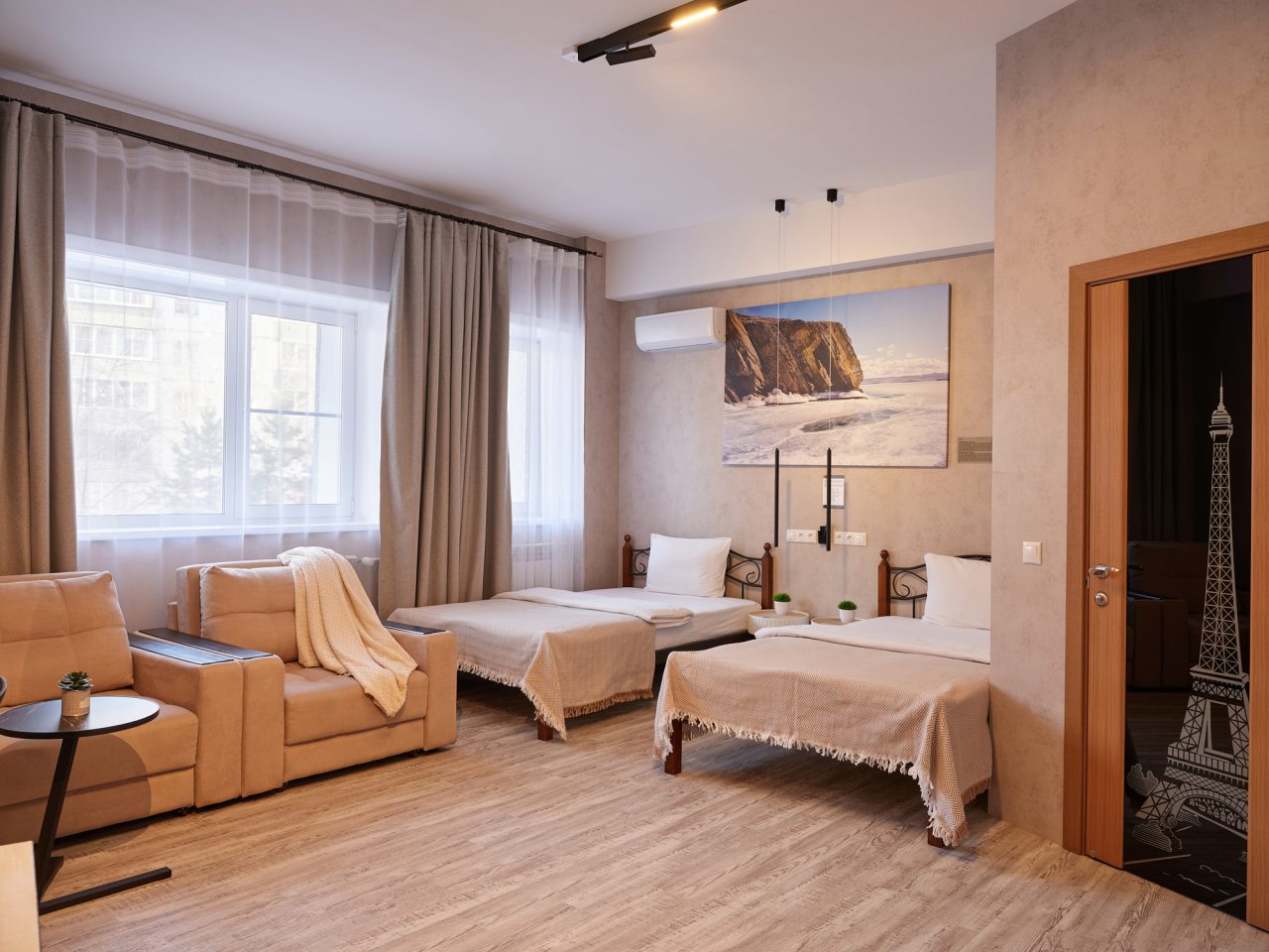 Двухместный (Стандарт улучшеный с 2 кроватями) гостиницы 7 Дорог, Иркутск