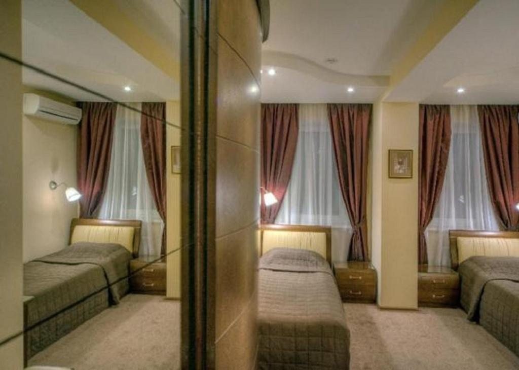 Двухместный (Стандартный двухместный номер с 1 кроватью или 2 отдельными кроватями) отеля Граф, Жуковский