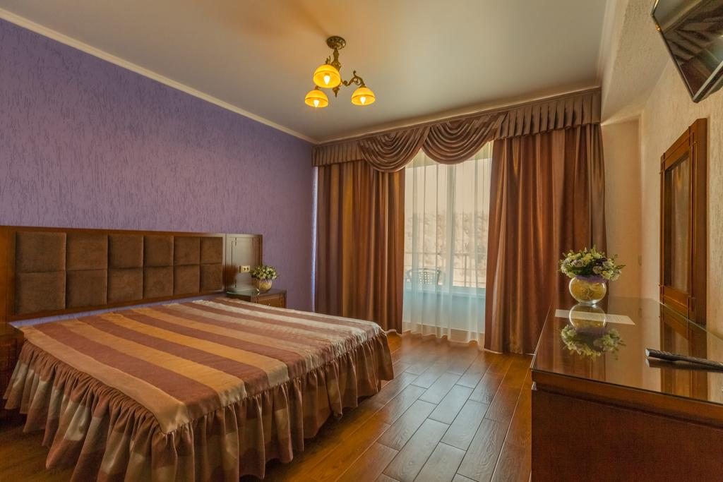 Двухместный (Стандартный двухместный номер с 1 кроватью) отеля Aqua Villa, Лермонтово