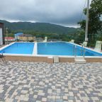 Детский бассейн, Гостиница Мельница