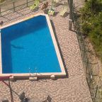 Детский бассейн, Гостиница Мельница