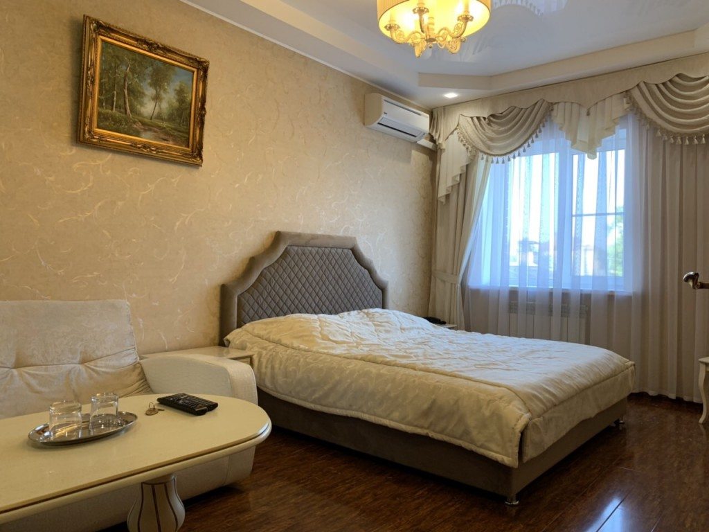 Люкс (Улучшенный) гостевого дома Империя на Руднянской, Волгоград