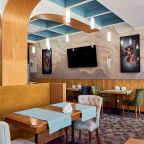 Лобби-бар, Отель Бугарь