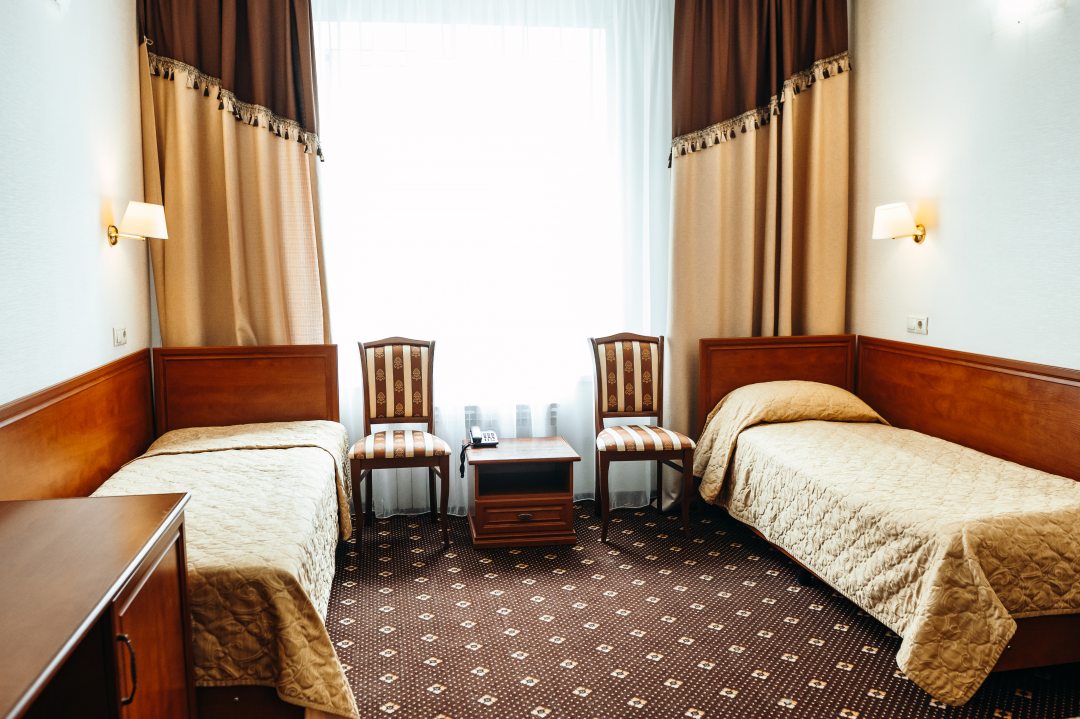 Трехместный (двухместный комфорт с доп местом) отеля Двина, Великий Устюг