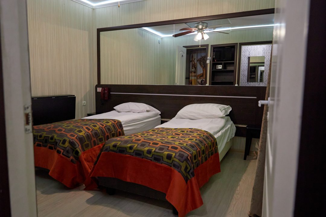 Двухместный (Бюджетный номер с раздельными кроватями) гостиницы Экоотель Снегирек, Снегири