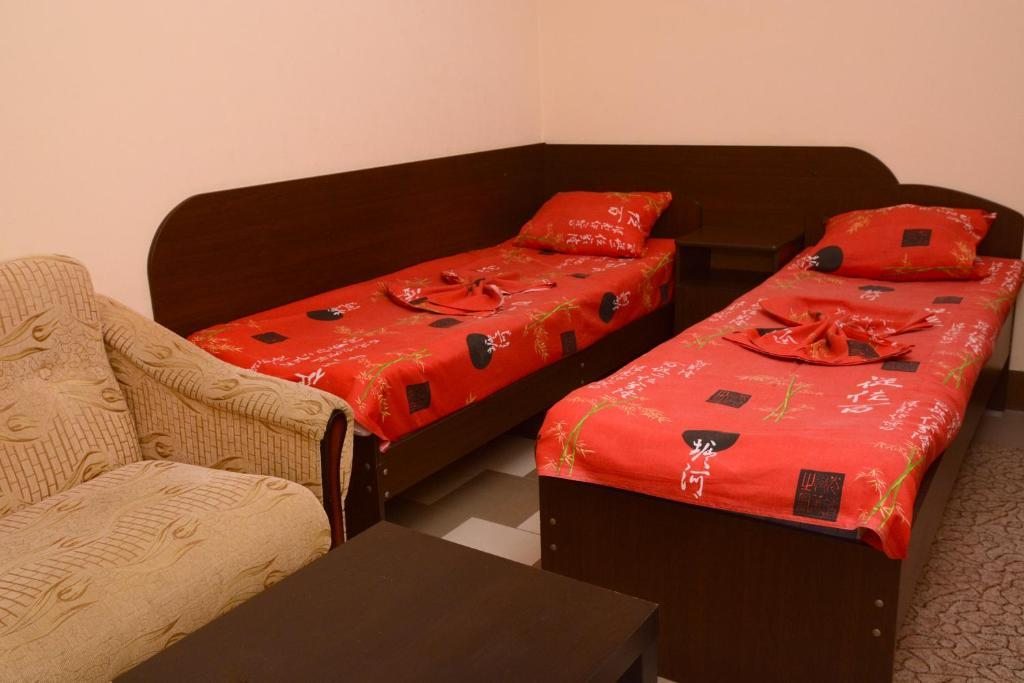 Двухместный (Двухместный номер с 1 кроватью или 2 отдельными кроватями и дополнительной кроватью) гостевого дома Причал 38, Джубга
