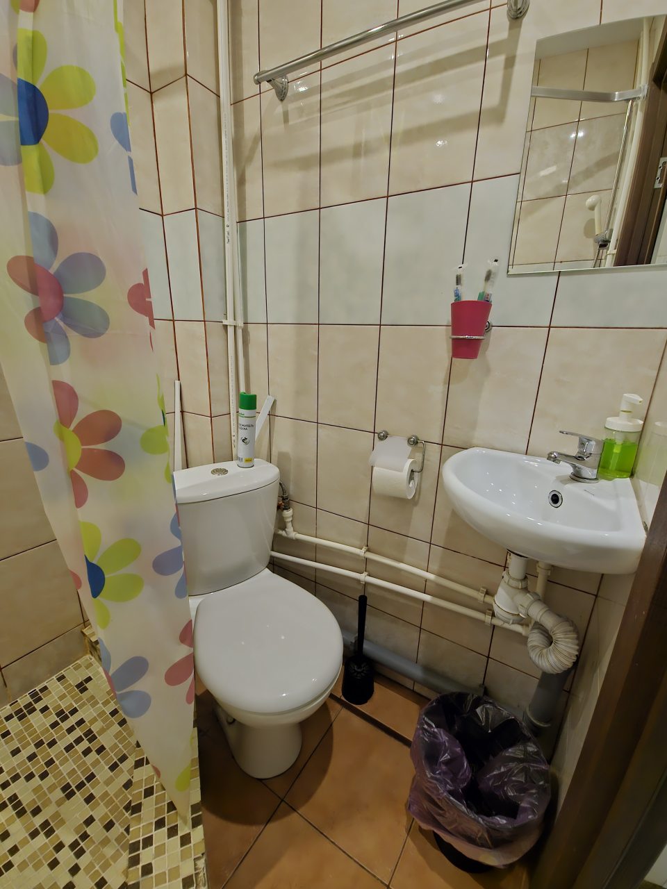 Двухместный номер категории Стандарт.
Удобства в номера.