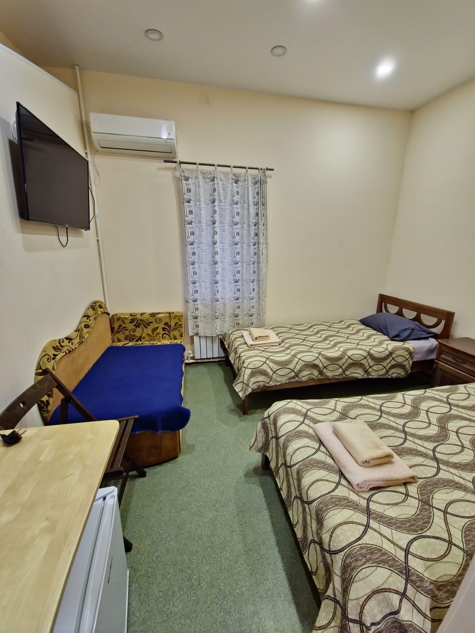 Двухместный номер категории Стандарт.
Удобства в номера.