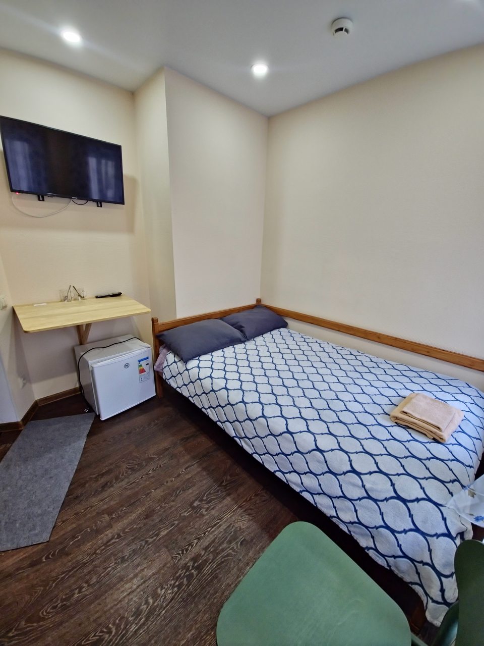 Двухместный номер Эконом.
Туалет в номере. Душ на этаже.