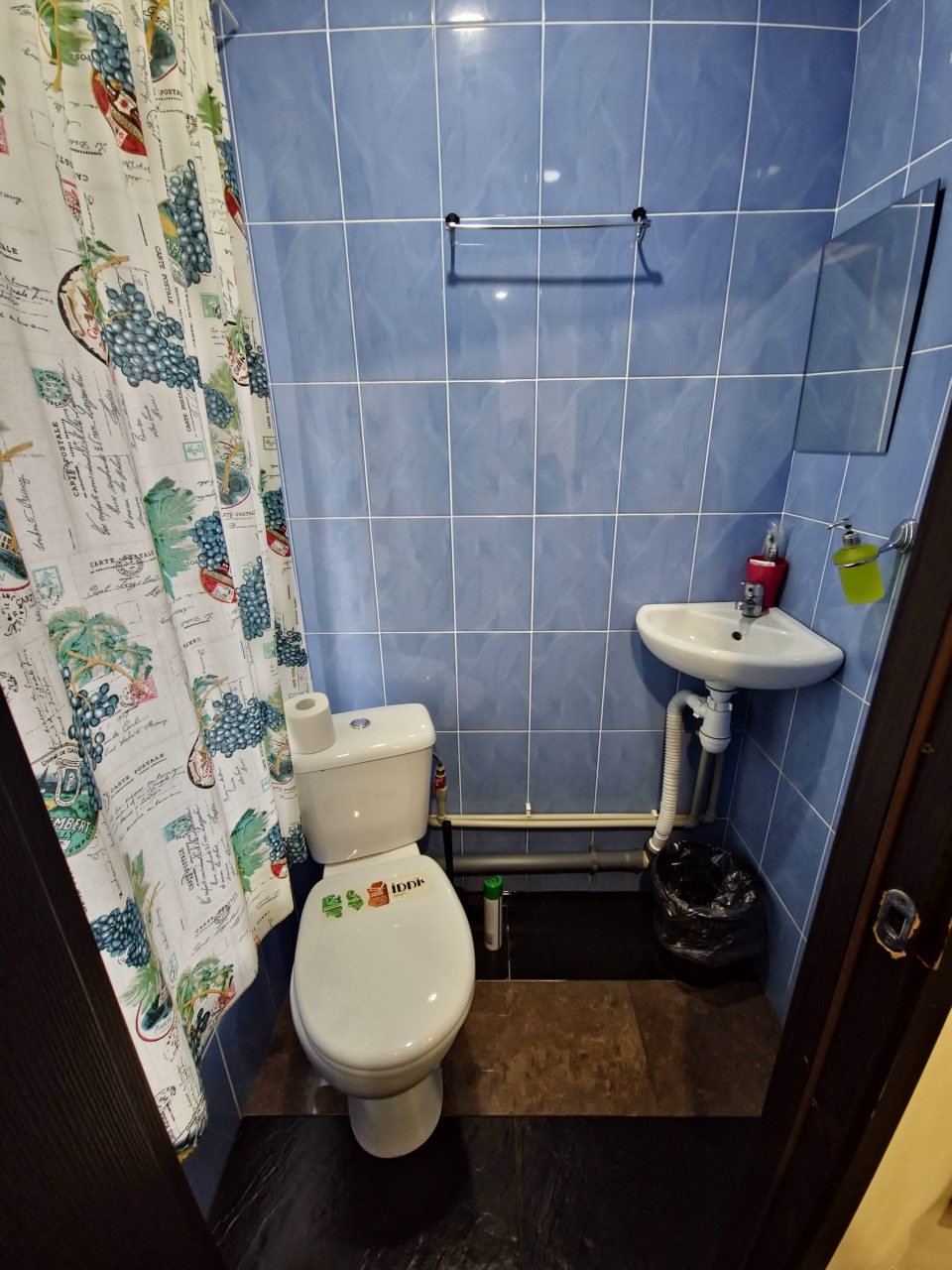 Двухместный номер Эконом.
Туалет в номере. Душ на этаже.