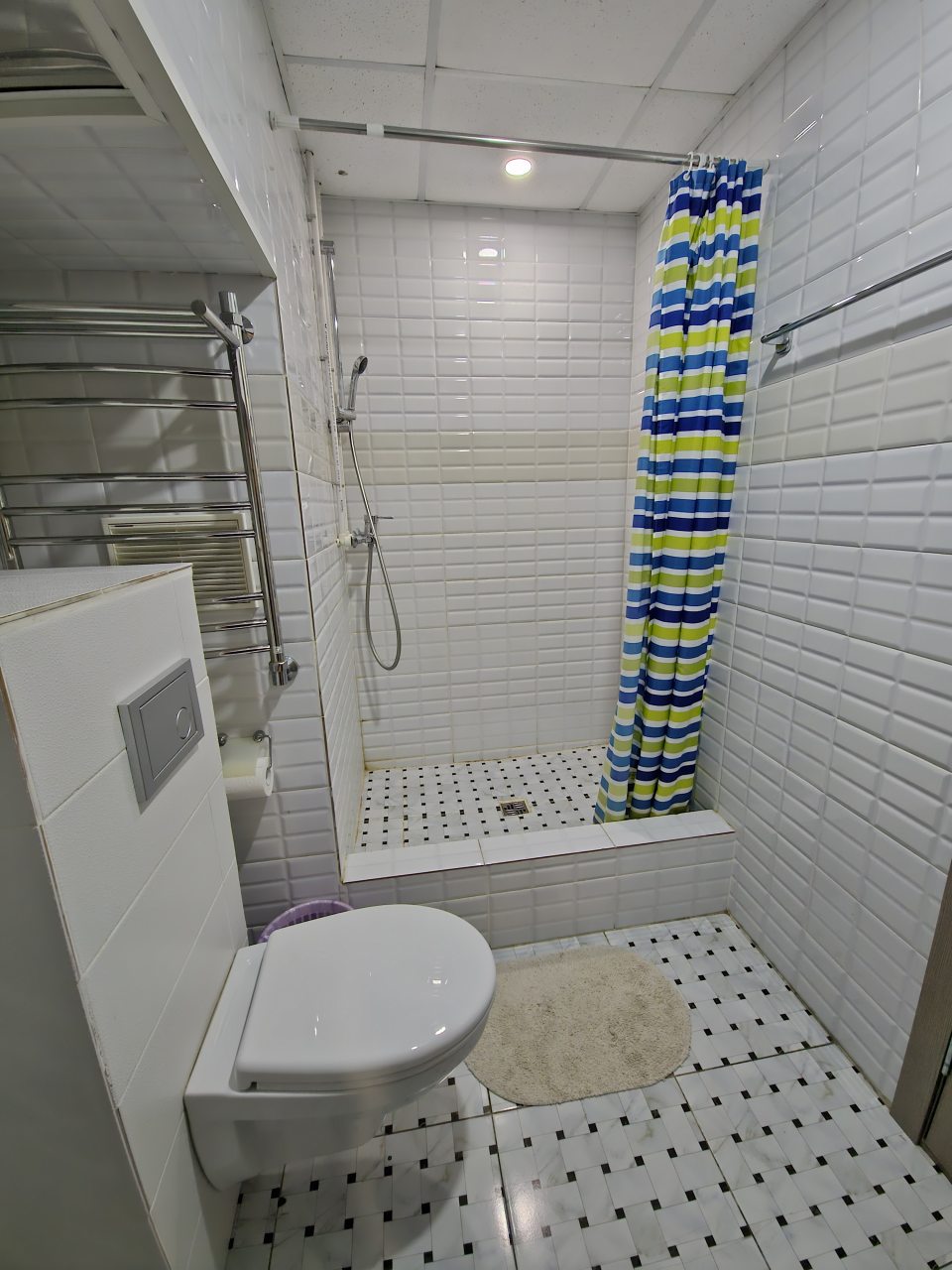 Трехместный номер категории Полулюкс.
Удобства в номера.