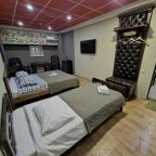 Трехместный номер категории Полулюкс.
Удобства в номера.