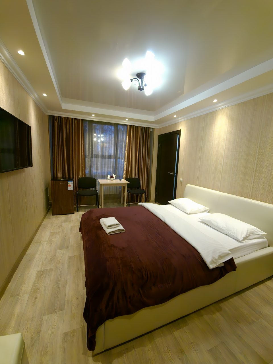 Двухместный номер категории Люкс.
Удобства в номера.