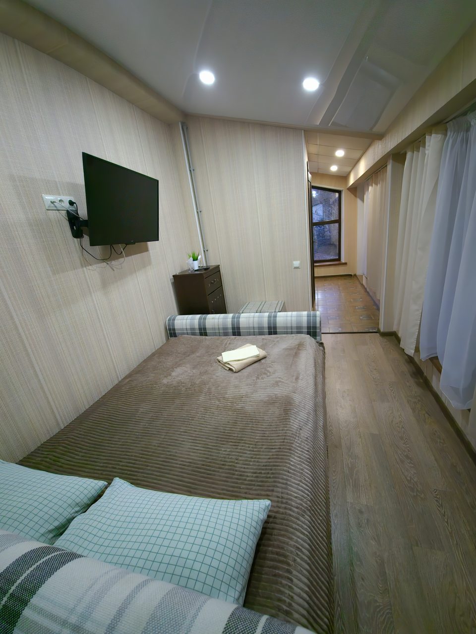 Двухместный номер категории Люкс.
Удобства в номера.