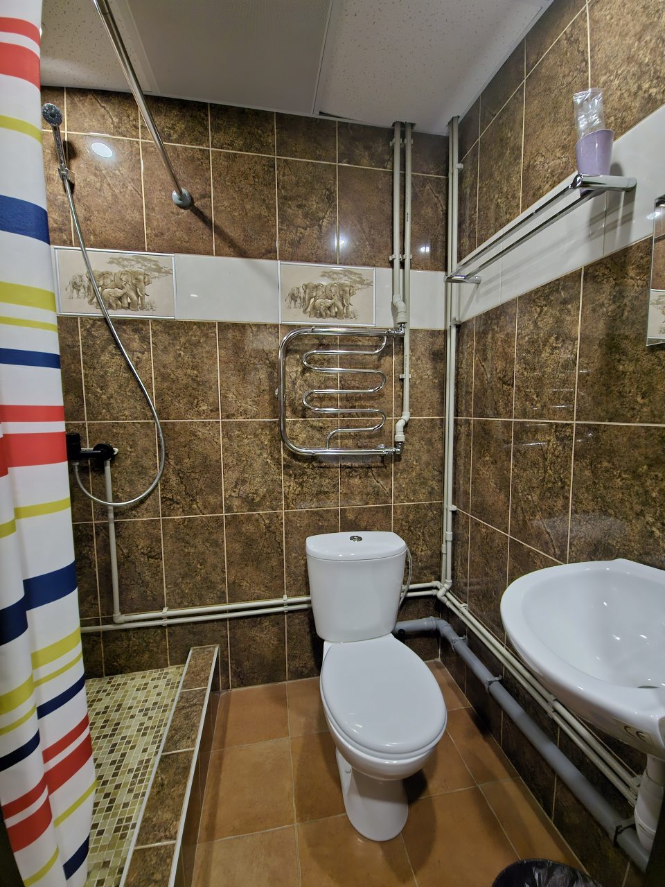 Двухместный номер категории Люкс.
Удобства в номера.