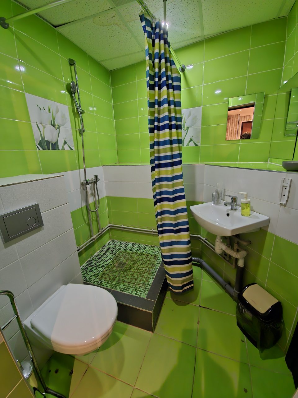 Трехместный номер Президентский люкс.
Удобства в номера.