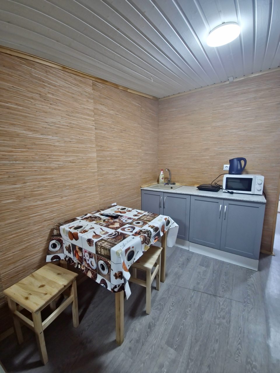 Двухместные апартаменты.
Удобства в номера. 
Кухня в номере.