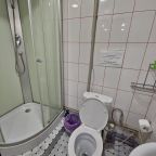 Двухместные апартаменты.
Удобства в номера. 
Кухня в номере.