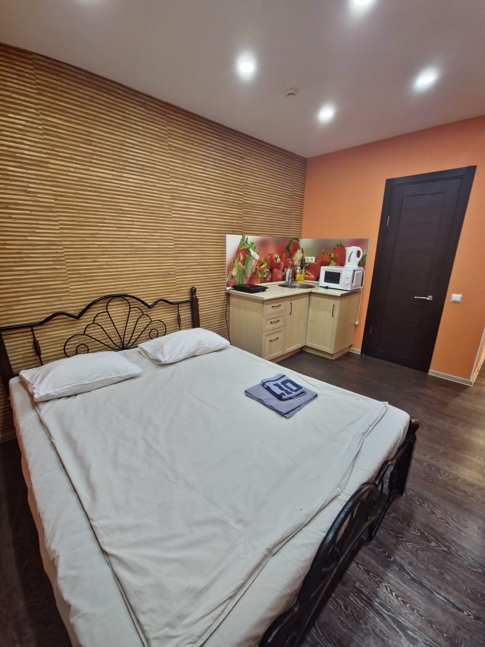 Двухместные апартаменты.
Удобства в номера. 
Кухня в номере.